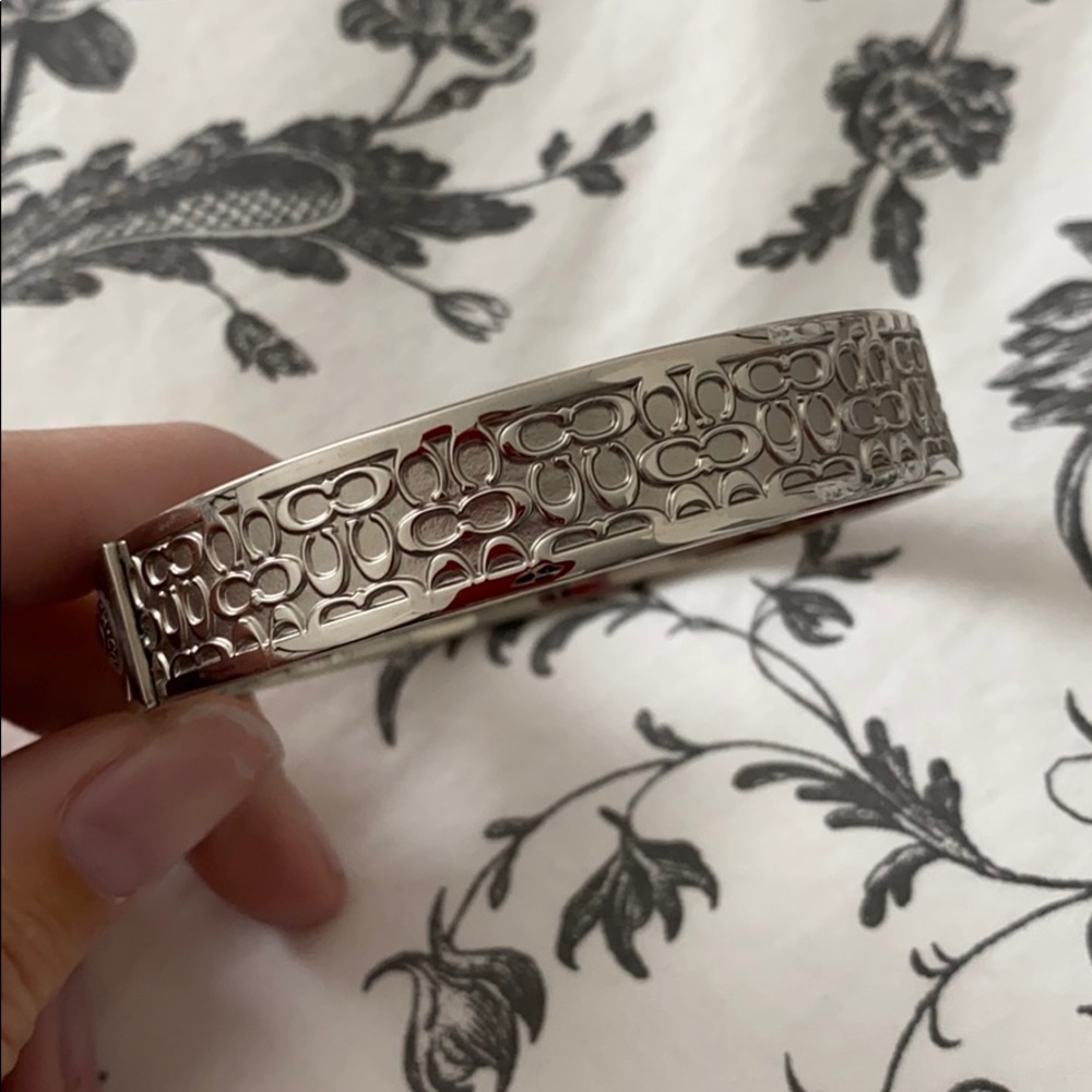 {coach} bangle